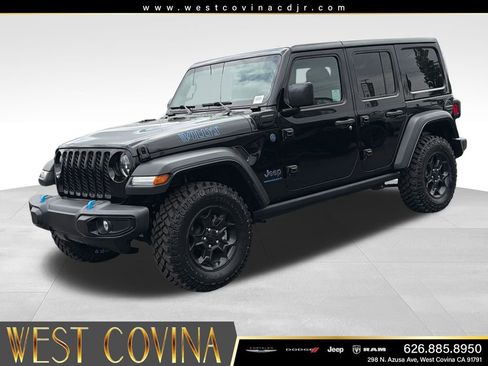 Used 2023 Jeep Wrangler Unlimited w/ 8.4" Radio Group AWD/4WD image 3