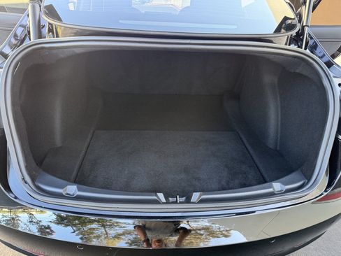 Used 2022 Tesla Model 3 Standard Range RWD image 16