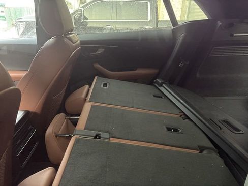 Certified 2023 Audi Q8 Premium Plus w/ Premium Plus Package image 4