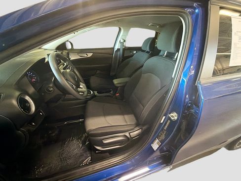 Used 2023 Kia Forte LXS FWD image 13