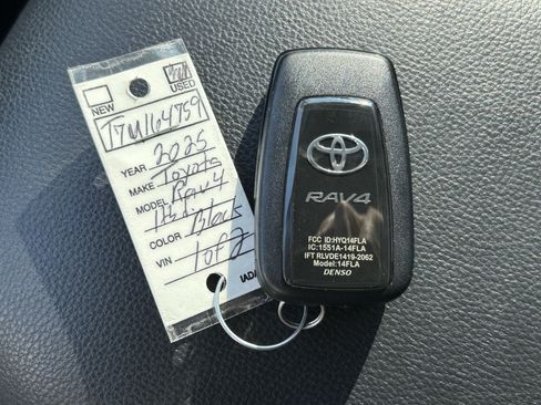 Certified 2025 Toyota RAV4 XLE AWD/4WD image 34