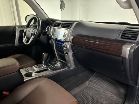 Used 2023 Toyota 4Runner Limited AWD/4WD image 30