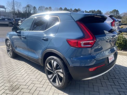New 2025 Volvo XC40 B5 Plus w/ Protection Package Premier image 6