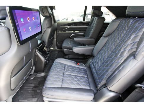 Used 2025 Cadillac Escalade IQ Sport 1 AWD/4WD image 7