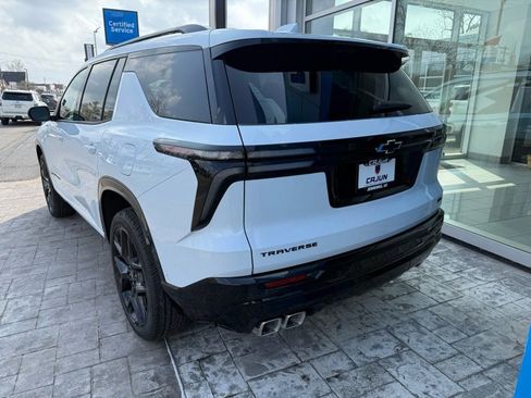New 2026 Chevrolet Traverse RS w/ LPO, Floor Liner Package image 2