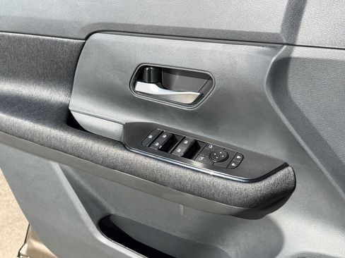 New 2026 Nissan Kicks SV w/ Cold Weather Package FWD image 19