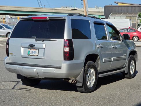 Used 2013 Chevrolet Tahoe LS w/ Convenience Package AWD/4WD image 7
