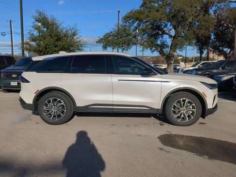 New 2026 Lincoln Nautilus Premier w/ Equipment Group 102A image 2