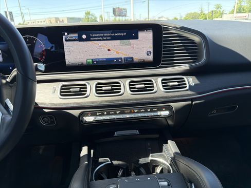 Certified 2025 Mercedes-Benz GLE 350 4MATIC image 31