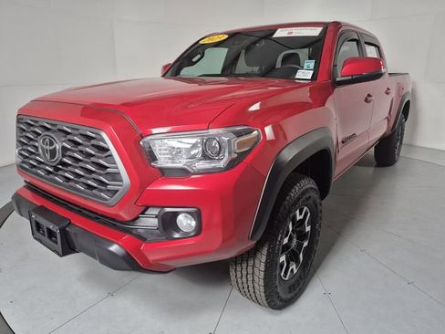 Certified 2023 Toyota Tacoma TRD Off-Road w/ Advanced Technology Package AWD/4WD image 1
