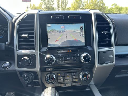 Used 2017 Ford F150 Lariat w/ Equipment Group 501A Mid AWD/4WD image 20