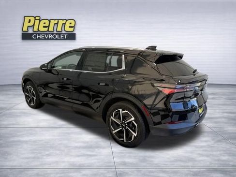 New 2026 Chevrolet Equinox EV LT image 2