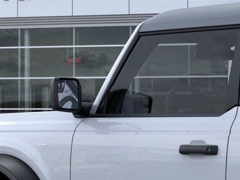 New 2025 Ford Bronco 2-Door w/ Sasquatch Package AWD/4WD image 22