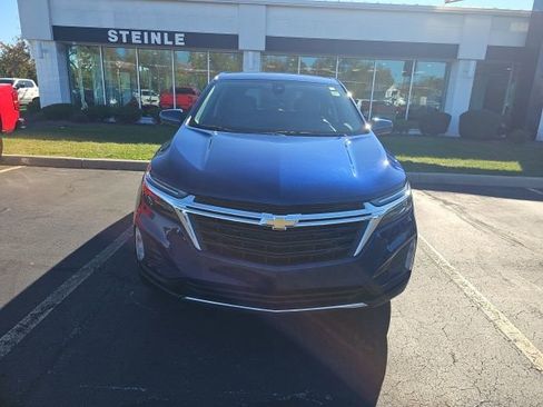 Used 2022 Chevrolet Equinox LT image 3