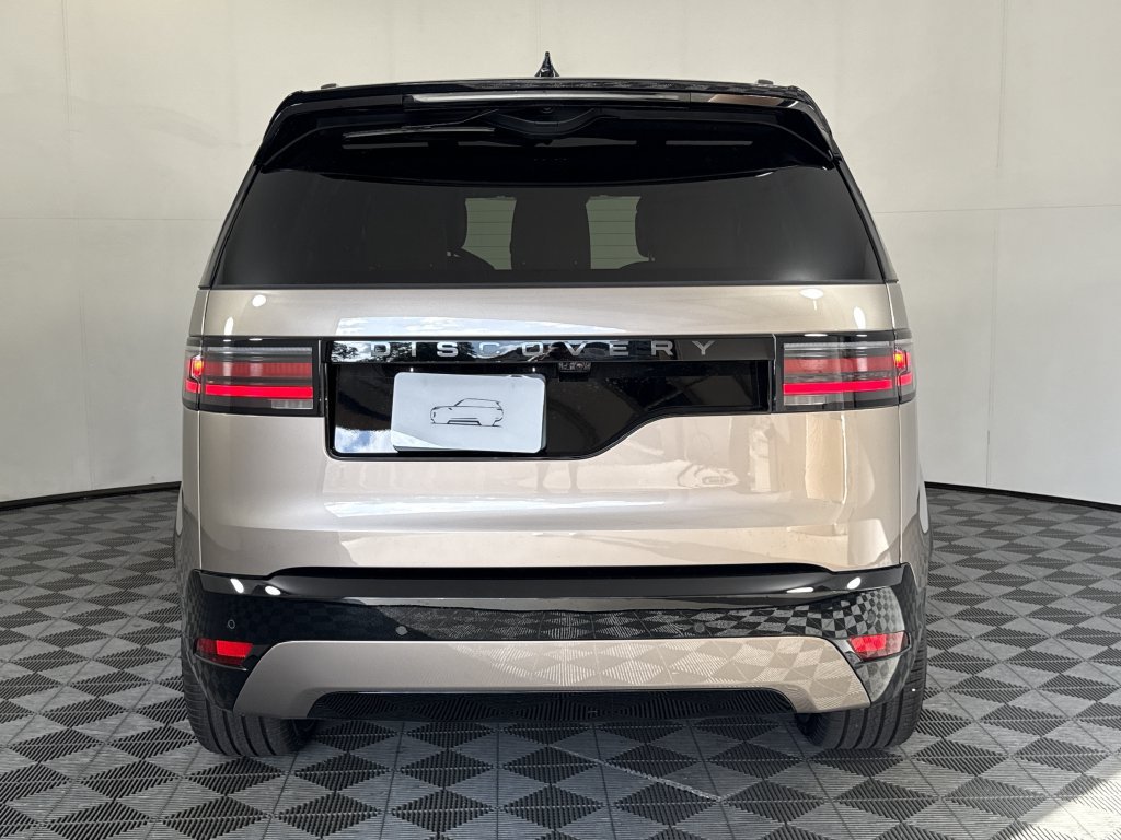New 2026 Land Rover Discovery Dynamic SE AWD/4WD image 6