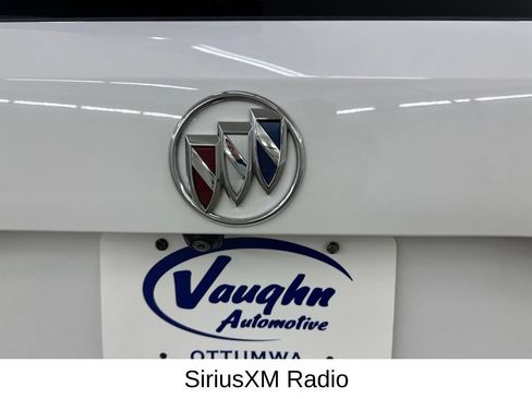 Used 2021 Buick Envision Essence AWD/4WD image 17