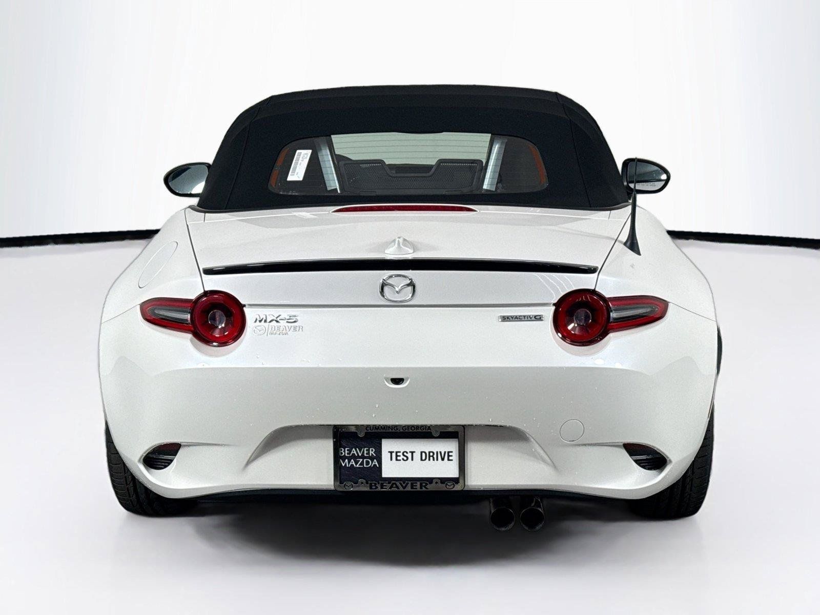 New 2026 MAZDA MX-5 Miata Club w/ Interior Package RWD image 7