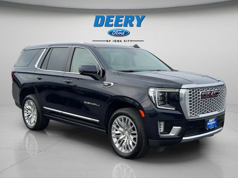 Used 2023 GMC Yukon Denali AWD/4WD image 9