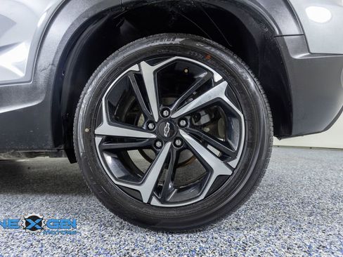 Used 2023 Chevrolet TrailBlazer RS FWD image 44