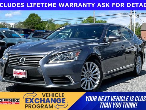 Used 2017 Lexus LS 460 AWD w/ Comfort Package image 3