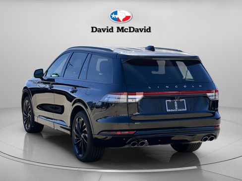 New 2026 Lincoln Aviator Reserve w/ Jet Appearance Package image 5