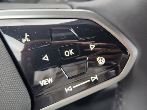 New 2025 Volkswagen ID. Buzz Pro S image 21