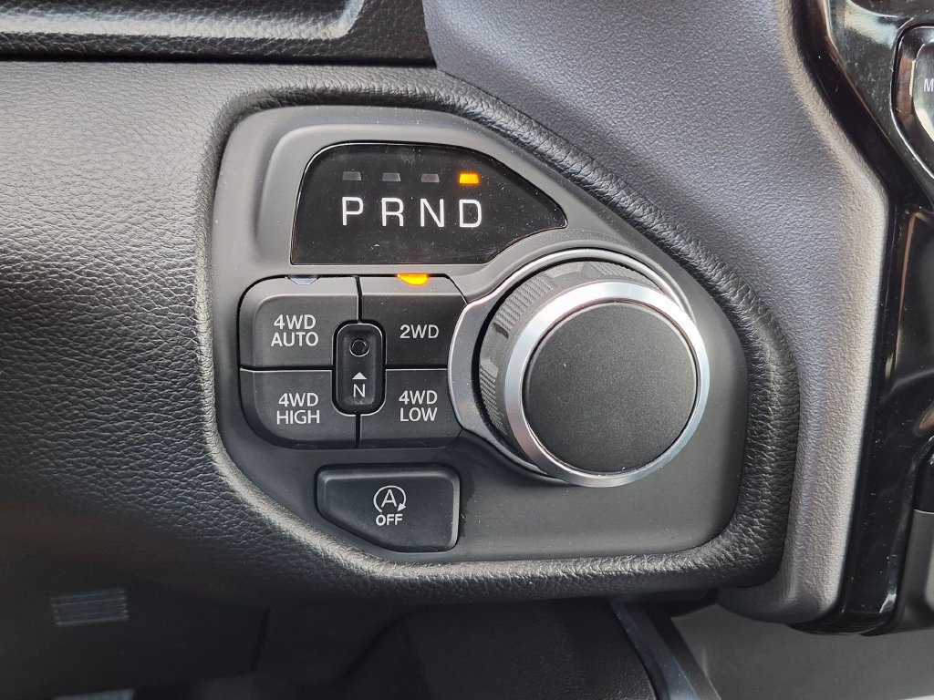 Used 2025 RAM 1500 Big Horn AWD/4WD image 19