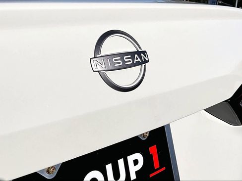 Used 2025 Nissan Altima 2.5 SV image 31