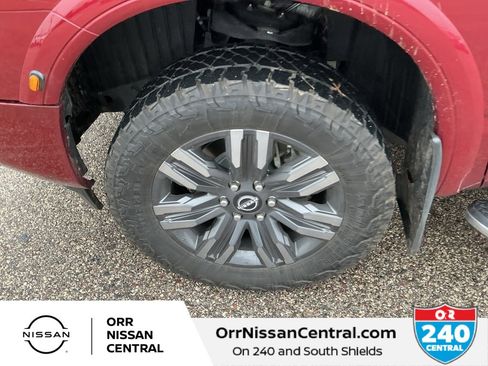 Used 2023 Nissan Titan Platinum Reserve w/ Moonroof Package image 9