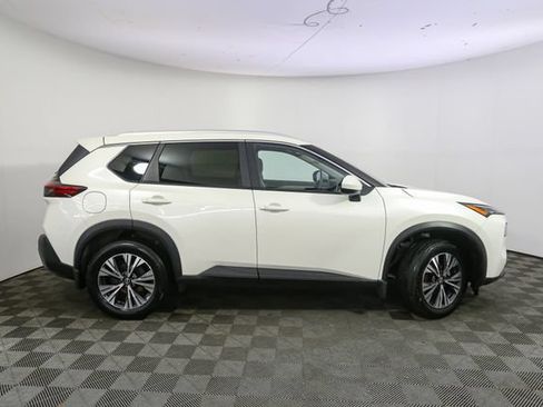 Used 2023 Nissan Rogue SV w/ SV Premium B Package AWD/4WD image 13