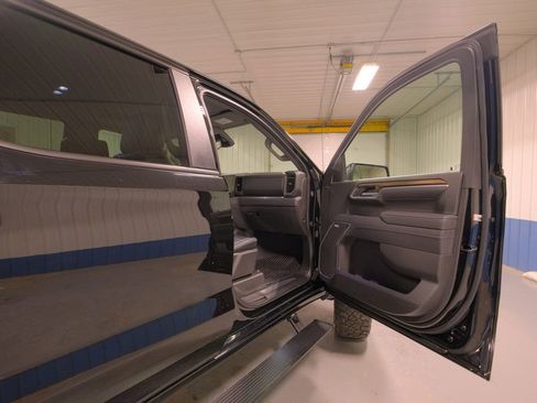 Used 2025 Chevrolet Silverado 1500 RST w/ Convenience Package II image 15