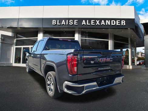 Used 2025 GMC Sierra 1500 SLT AWD/4WD image 6