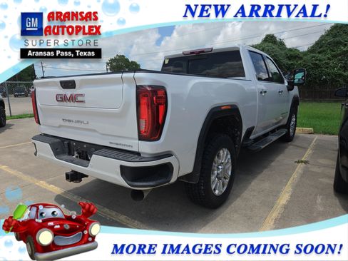 Used 2022 GMC Sierra 2500 Denali w/ Denali Ultimate Package AWD/4WD image 5