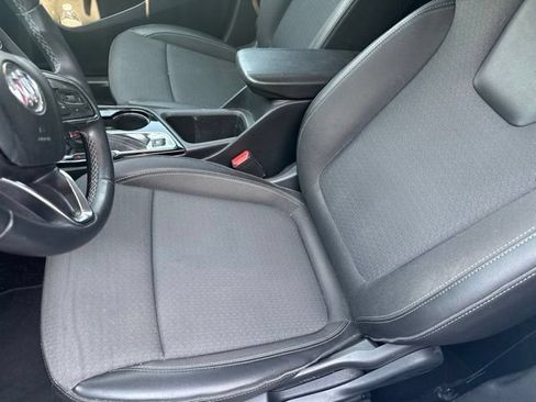 Used 2023 Buick Encore GX Preferred FWD image 18
