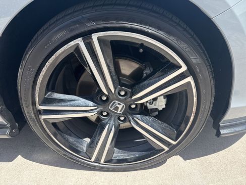 Used 2024 Honda Accord Sport image 31