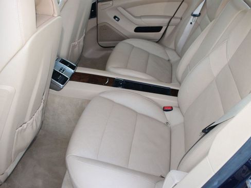 Used 2013 Porsche Panamera Platinum Edition image 27