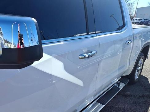 Used 2021 GMC Sierra 1500 SLT w/ SLT Premium Package image 5