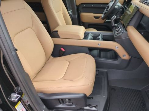 New 2026 Land Rover Defender 110 S AWD/4WD image 18