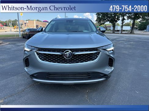 Used 2023 Buick Envision Avenir AWD/4WD image 3