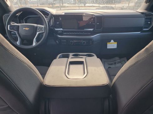 New 2026 Chevrolet Silverado 1500 LT image 4