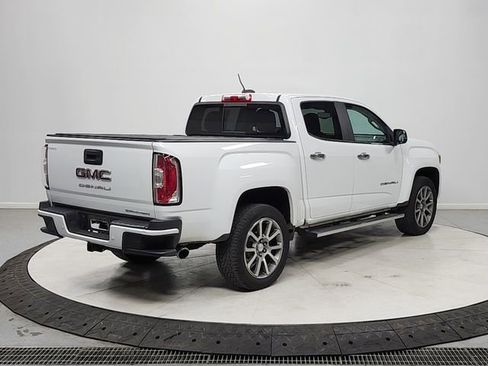 Used 2022 GMC Canyon Denali AWD/4WD image 7