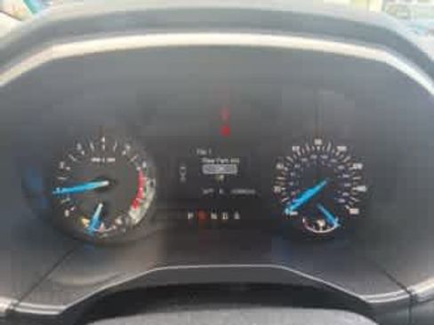 Used 2018 Ford Edge SEL image 25