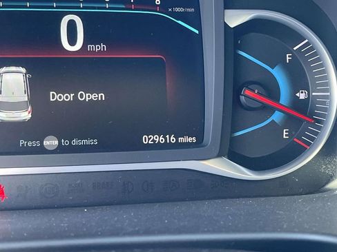 Used 2022 Honda Pilot Touring image 28