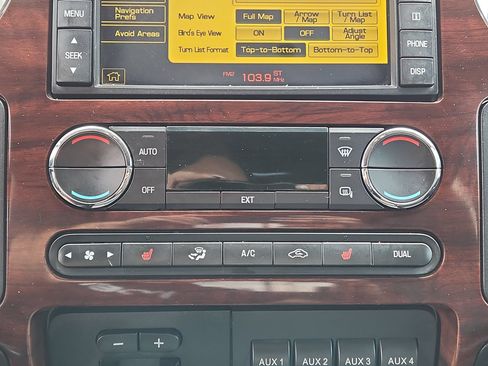 Used 2010 Ford F250 Lariat AWD/4WD image 17