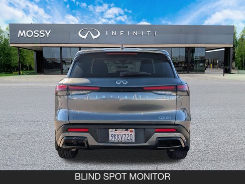 Used 2025 INFINITI QX60 Pure image 9
