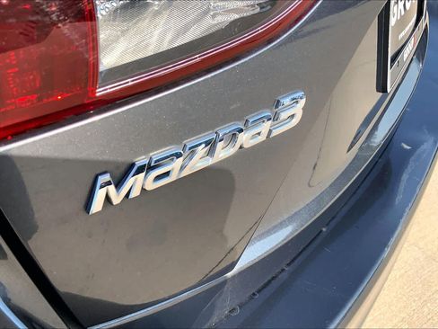 Used 2015 MAZDA MAZDA3 s Grand Touring FWD image 31
