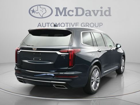 Used 2024 Cadillac XT6 Premium Luxury w/ Platinum Package FWD image 8