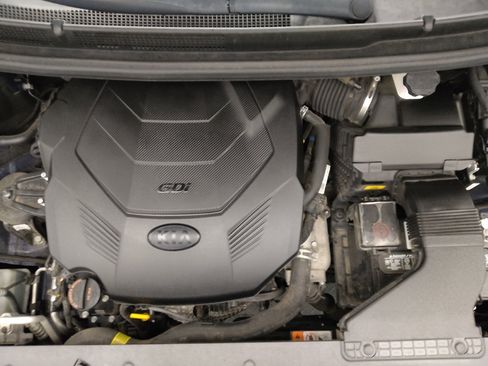Used 2021 Kia Sedona LX FWD image 30