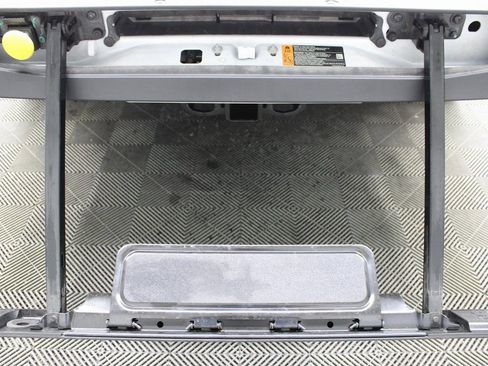 Used 2025 Ford F450 Platinum w/ FX4 Off-Road Package image 46