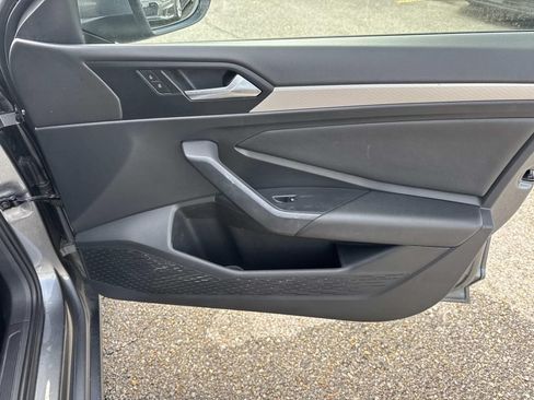 Used 2020 Volkswagen Jetta SE FWD image 43